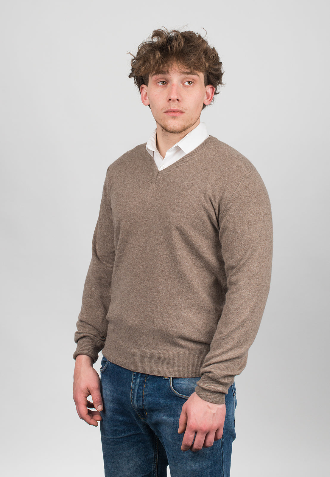 Mink Men's Cashmere Blend V-Neck, view 2