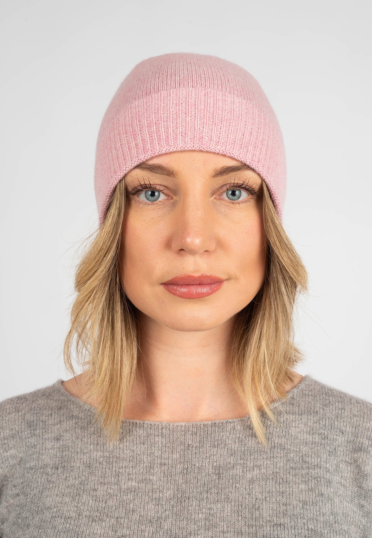 Women's Plain-Knit 100% Cashmere Beanie, pink | Dalle Piane Cashmere