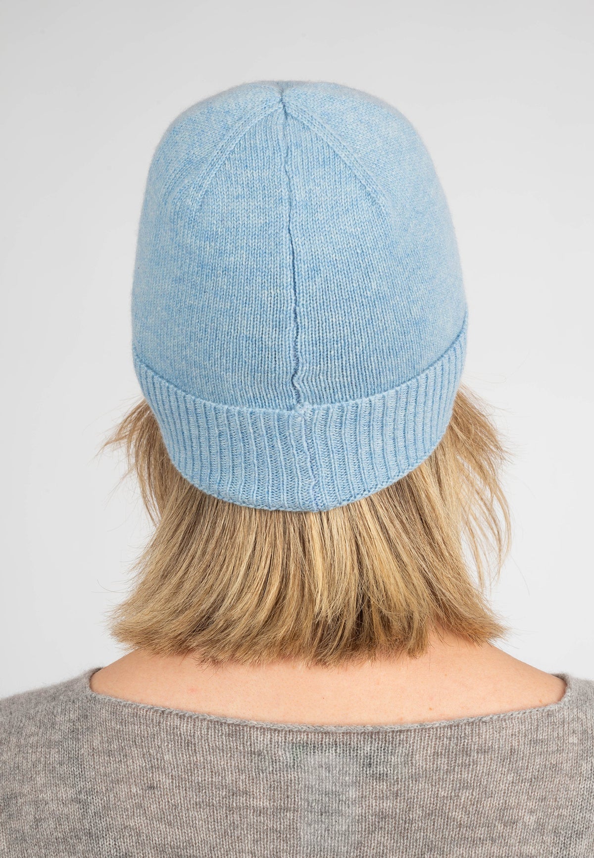 Women's Plain-Knit 100% Cashmere Beanie, sky | Dalle Piane Cashmere