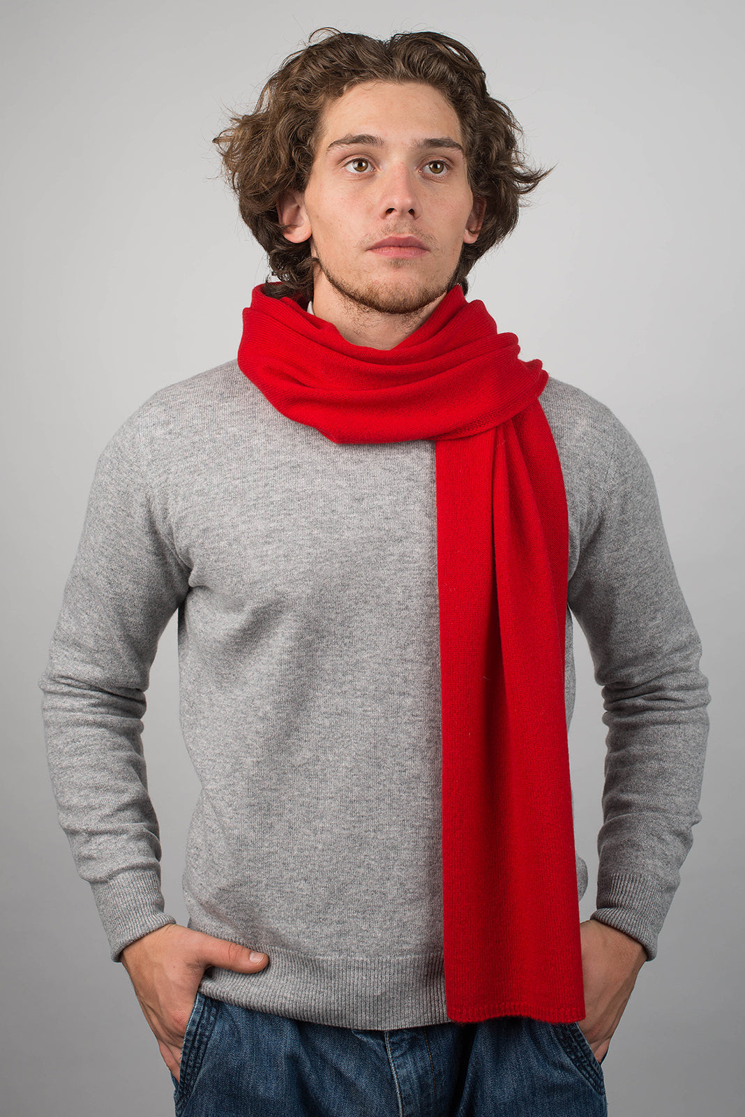 Red Men's Wide 100% Cashmere Scarf, view 2