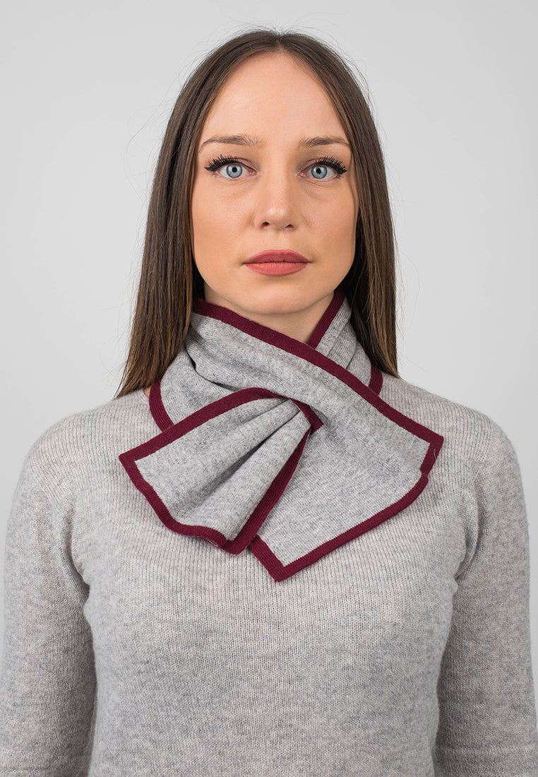 Burgundy Women's Reversible 100% Cashmere Neck Warmer, view 3