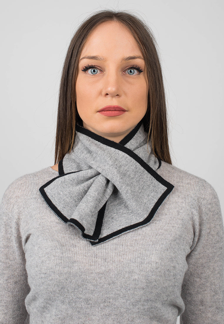 Black Women's Reversible 100% Cashmere Neck Warmer, view 3