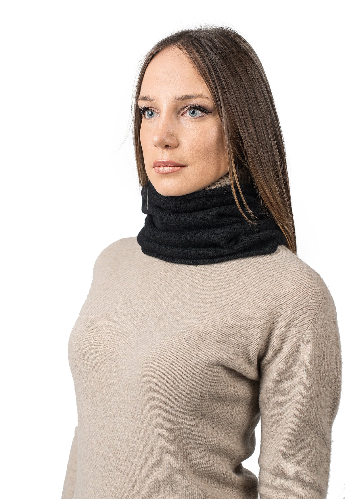Black Recycled Cashmere Blend Neck Warmer