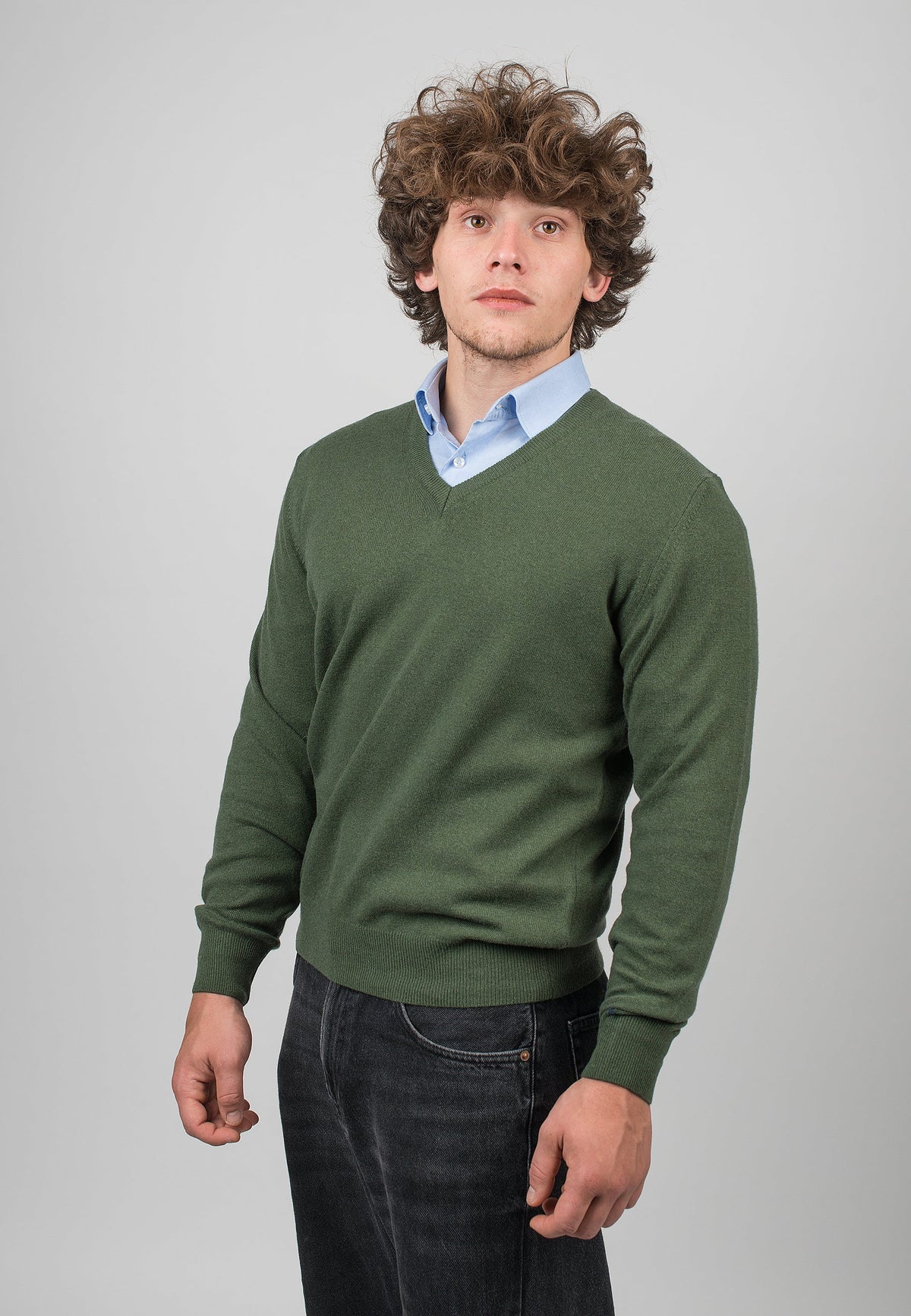 Olive Men's Cashmere Blend V-Neck, view 2