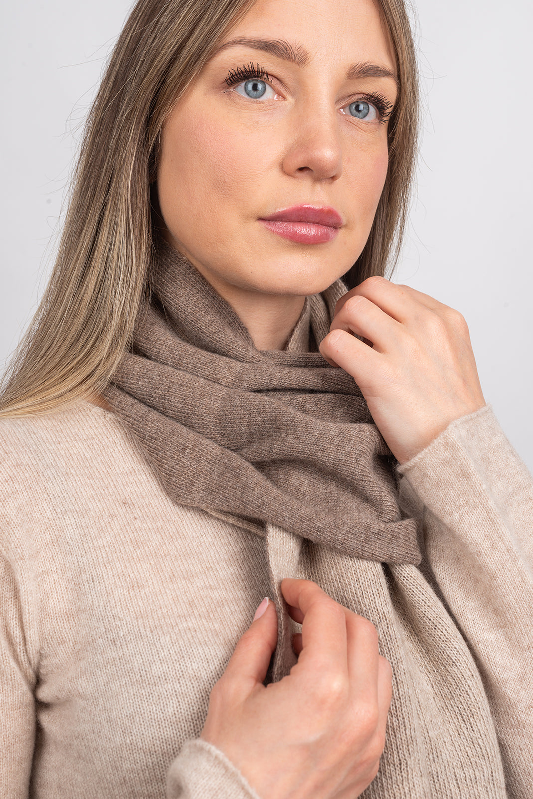 Women's Reversible Cashmere Blend Neck Warmer