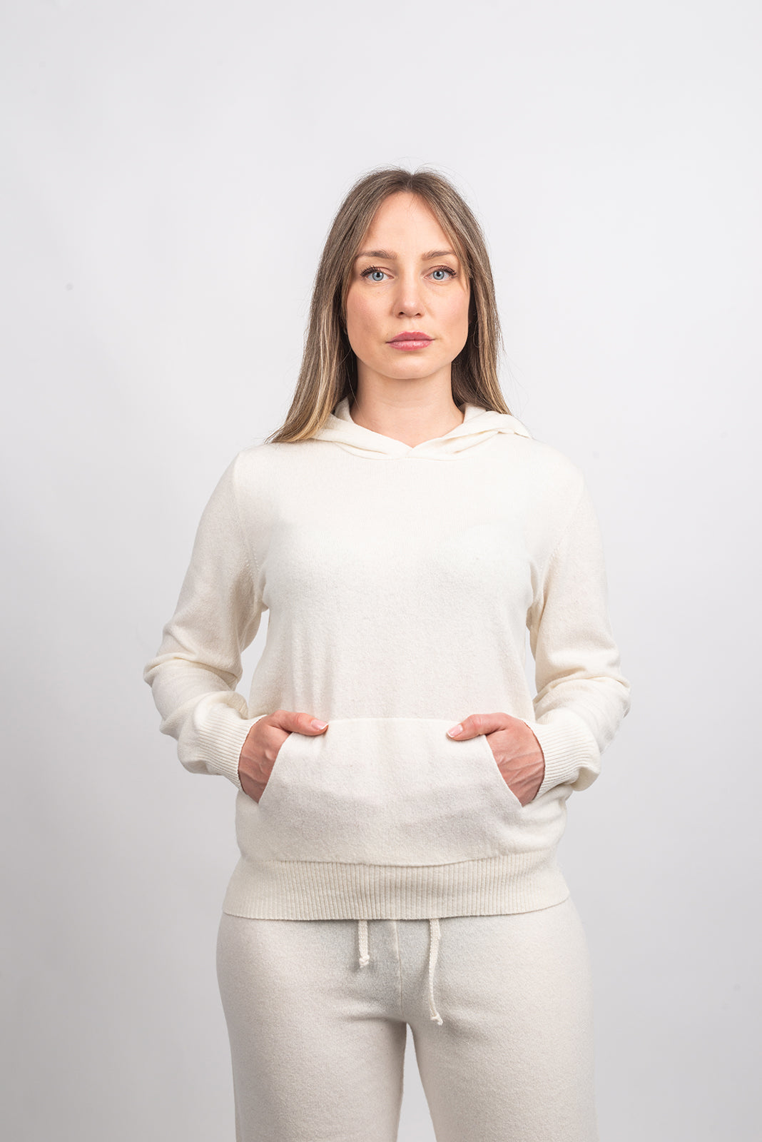 Women's Hooded Cashmere Blend Sweatshirt, view 17