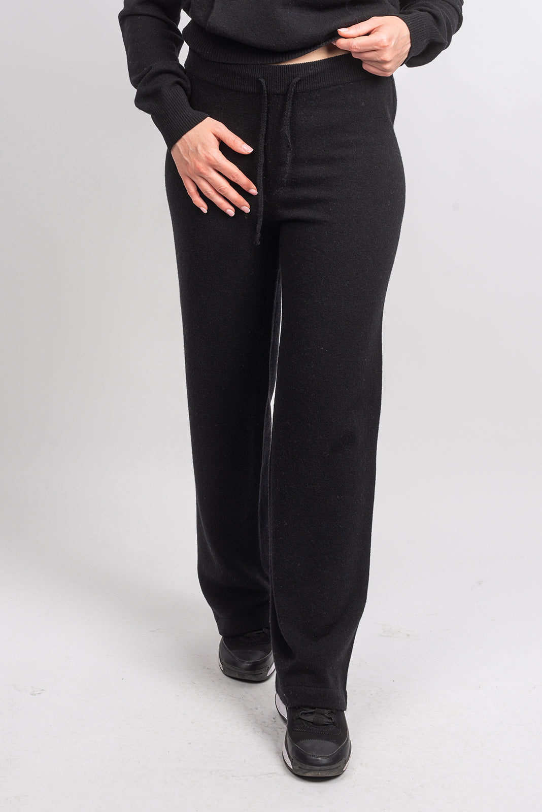 Black Women's Cashmere Blend Pants