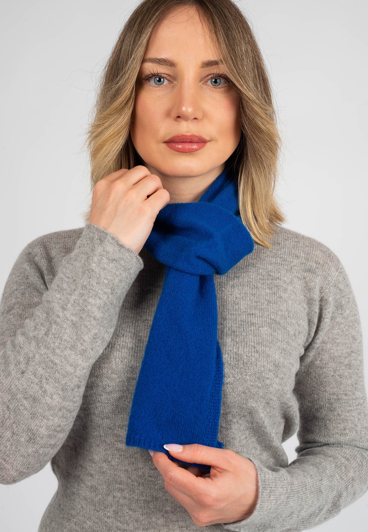 Electric Blue Women's 100% Cashmere Skinny Scarf, view 4