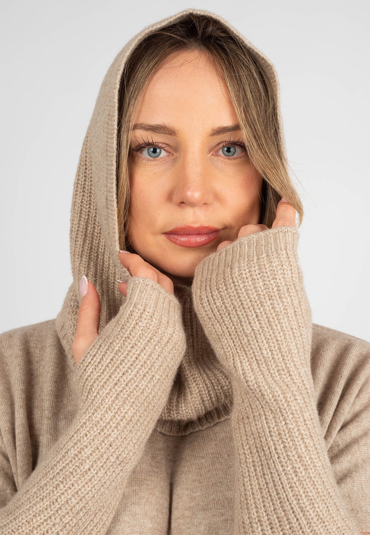 Cashmere Blend Balaclava, beige | Dalle Piane Cashmere