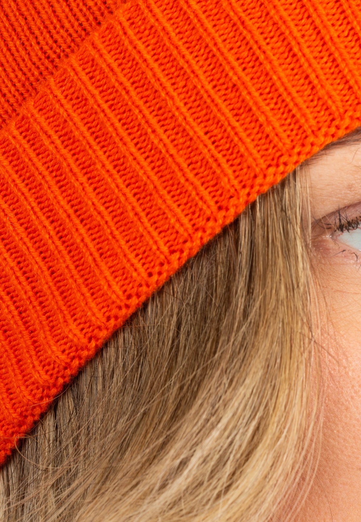 Women's Plain-Knit 100% Cashmere Beanie, orange | Dalle Piane Cashmere