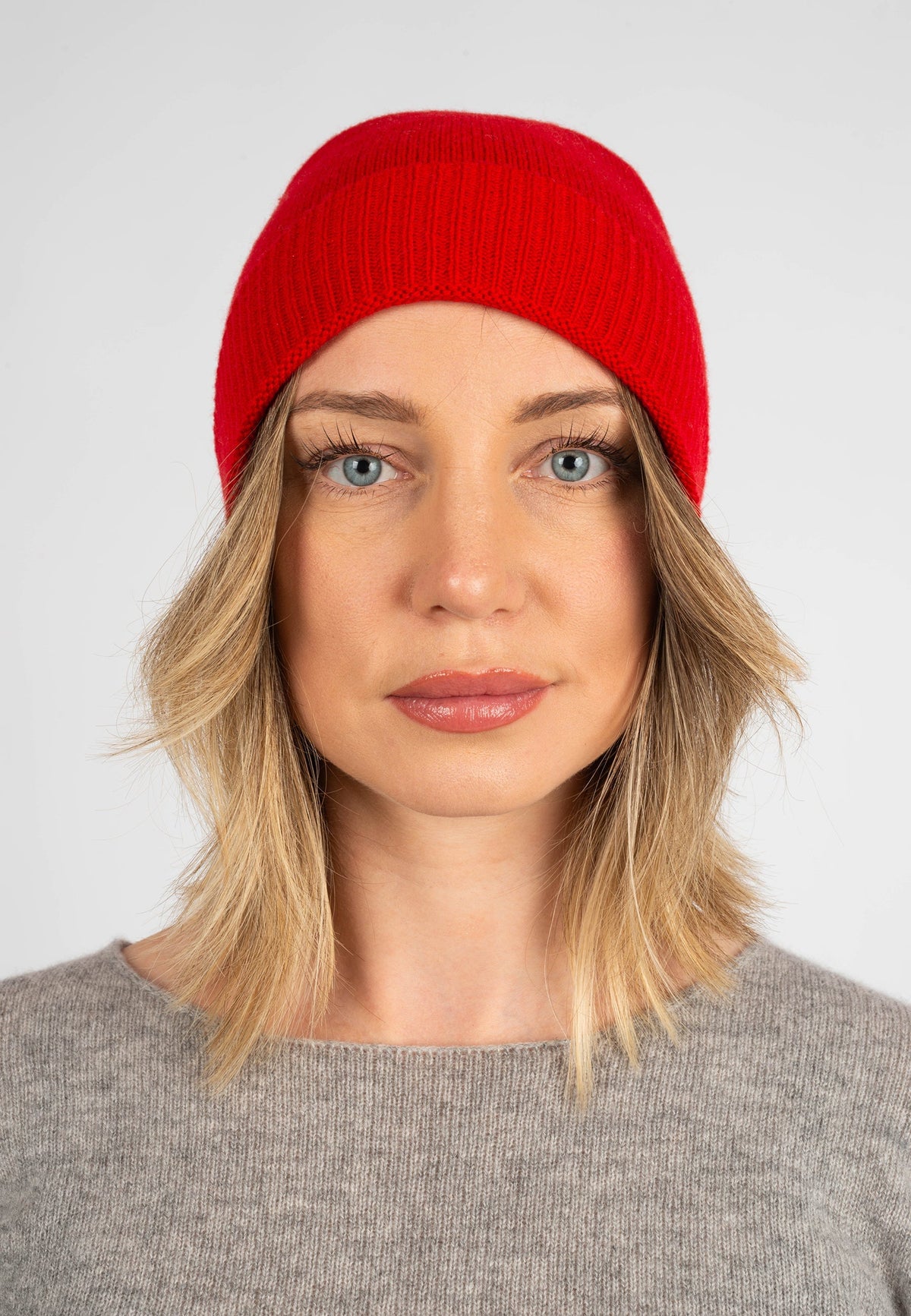Women's Plain-Knit 100% Cashmere Beanie, red | Dalle Piane Cashmere