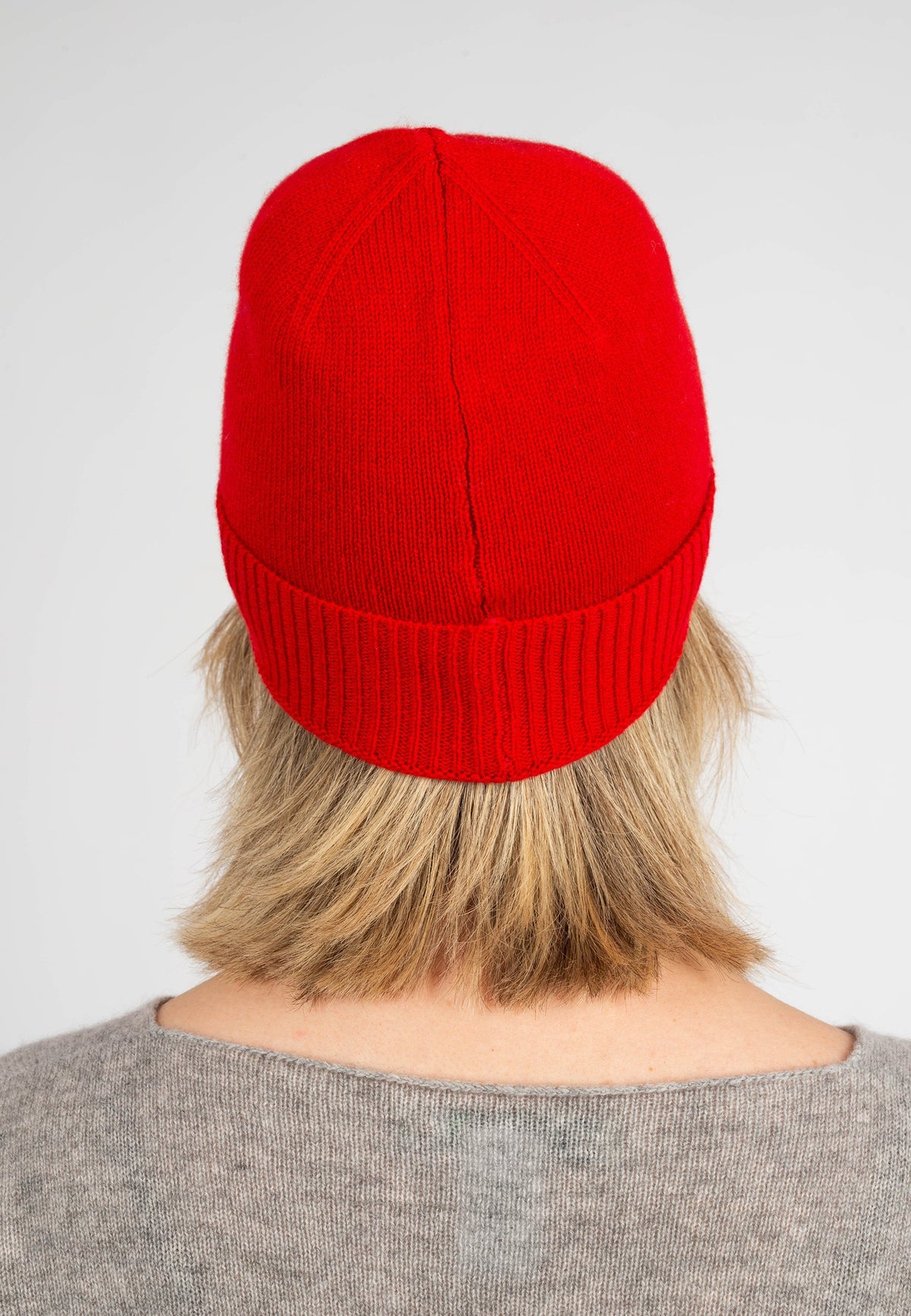 Women's Plain-Knit 100% Cashmere Beanie, red | Dalle Piane Cashmere