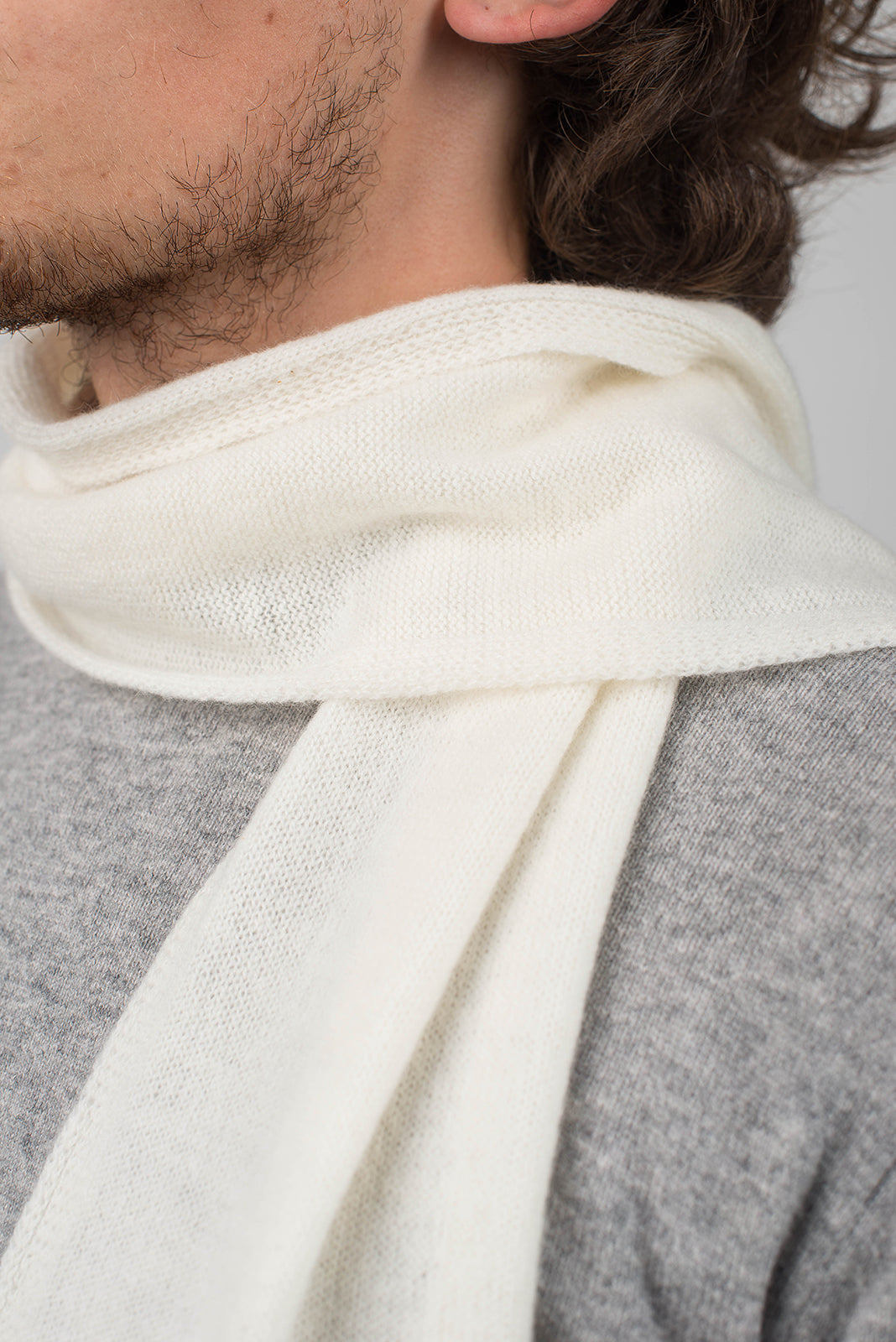 Cream Men's 100% Cashmere Skinny Scarf, view 3