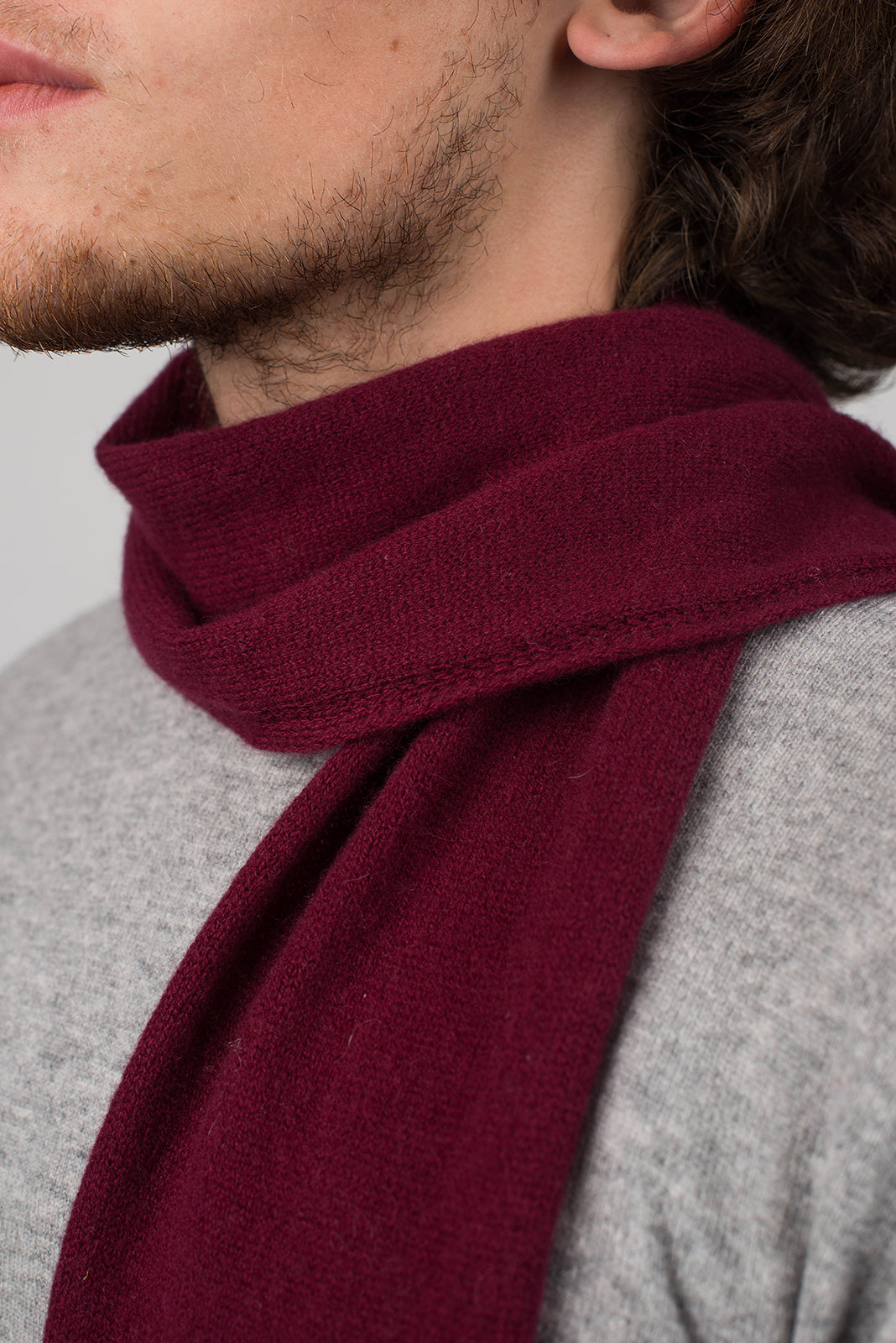 Burgundy Men's 100% Cashmere Skinny Scarf, view 3