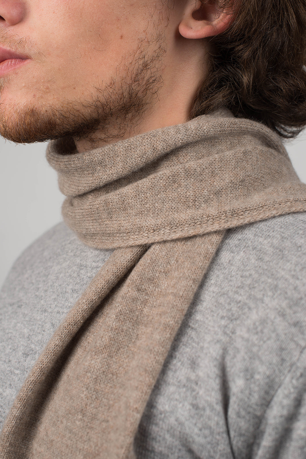 Mink Men's 100% Cashmere Skinny Scarf, view 3