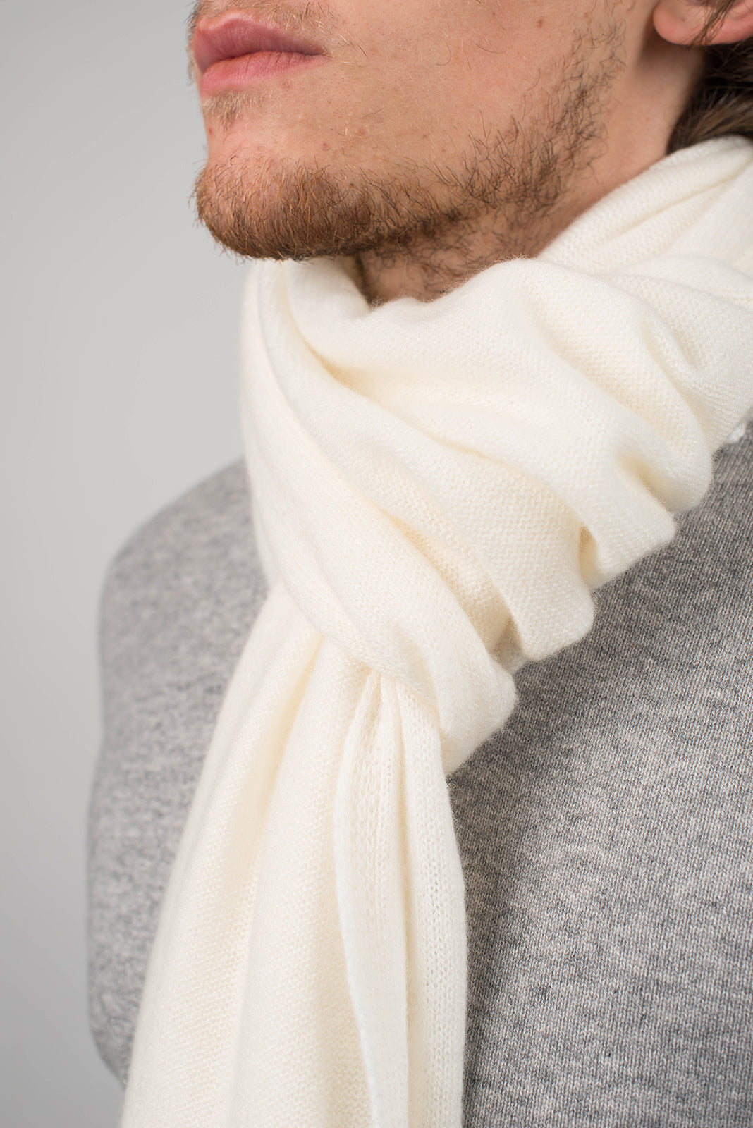 Cream Men's Wide 100% Cashmere Scarf, view 4