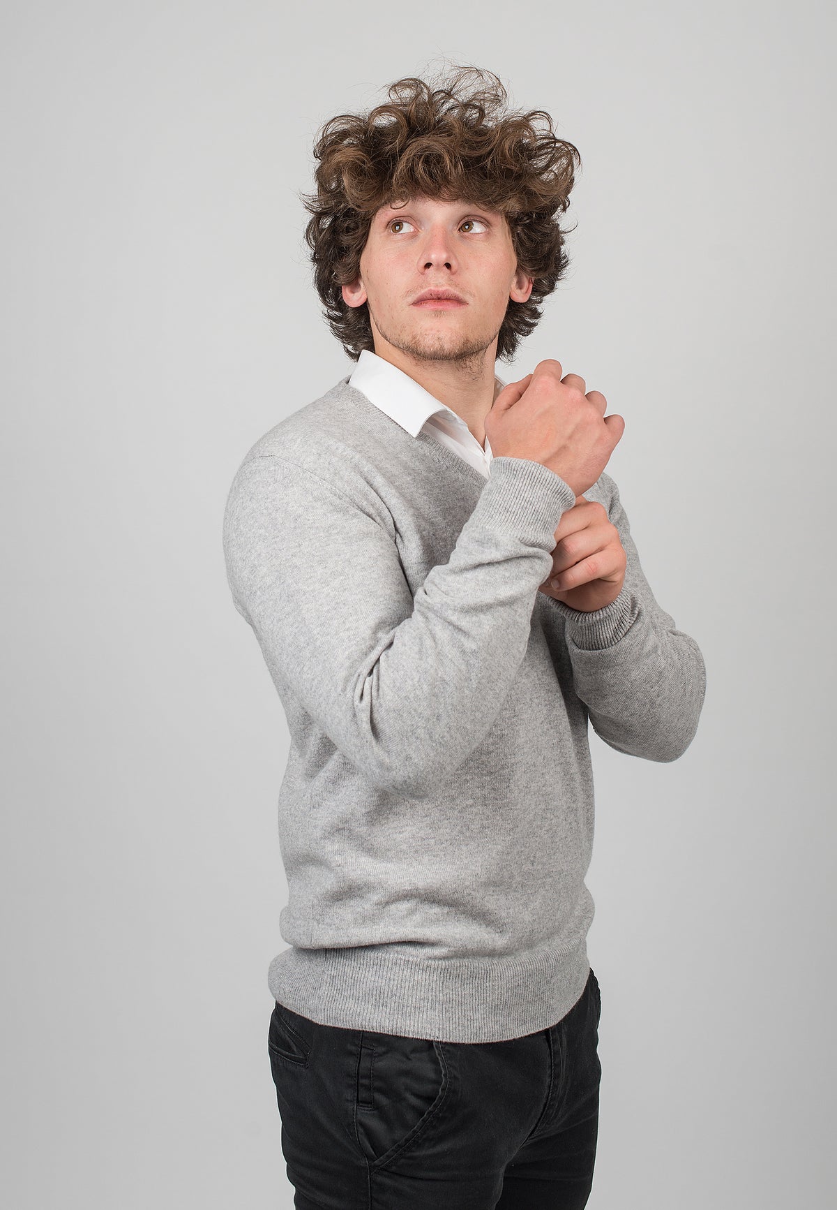 Gray Men's 100% Cashmere V-Neck, view 3