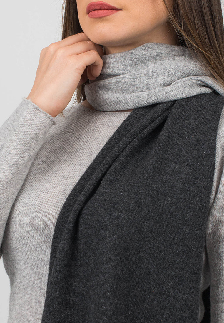 Charcoal-Gray Women's Two-Tone 100% Cashmere Scarf, view 3