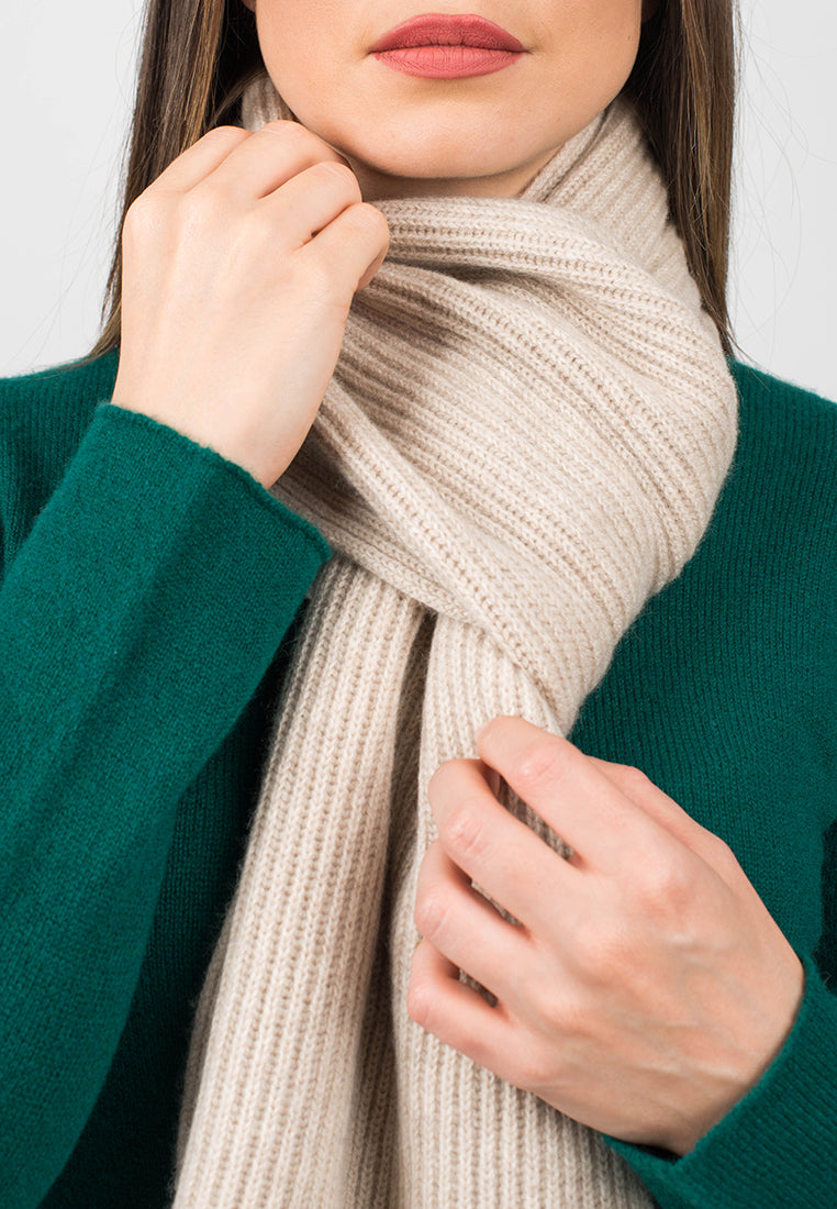 Beige Women's Fisherman's Rib 100% Cashmere Scarf, view 4