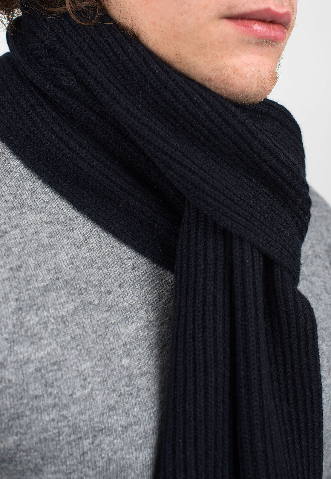 Blue Men's Fisherman's Rib 100% Cashmere Scarf, view 3