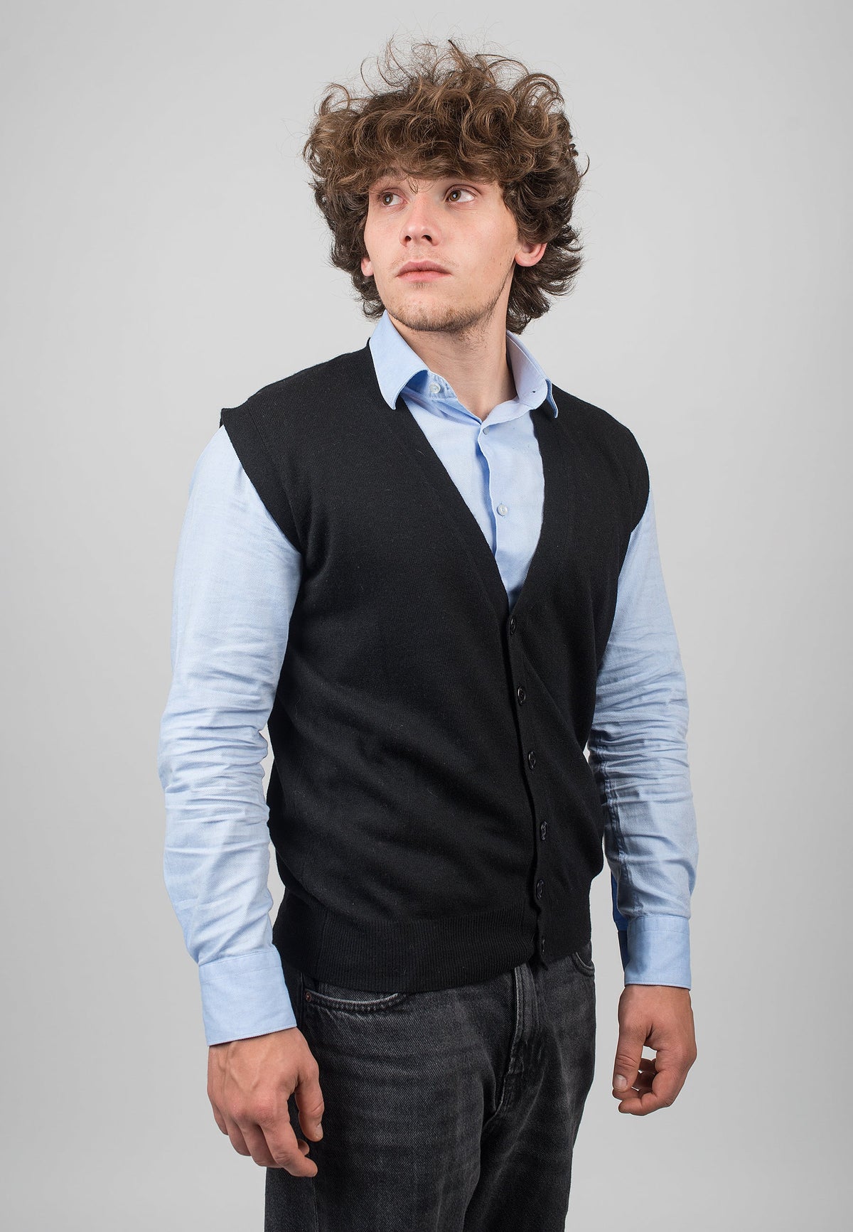Black Men's Cashmere Blend Sweater Vest, view 2