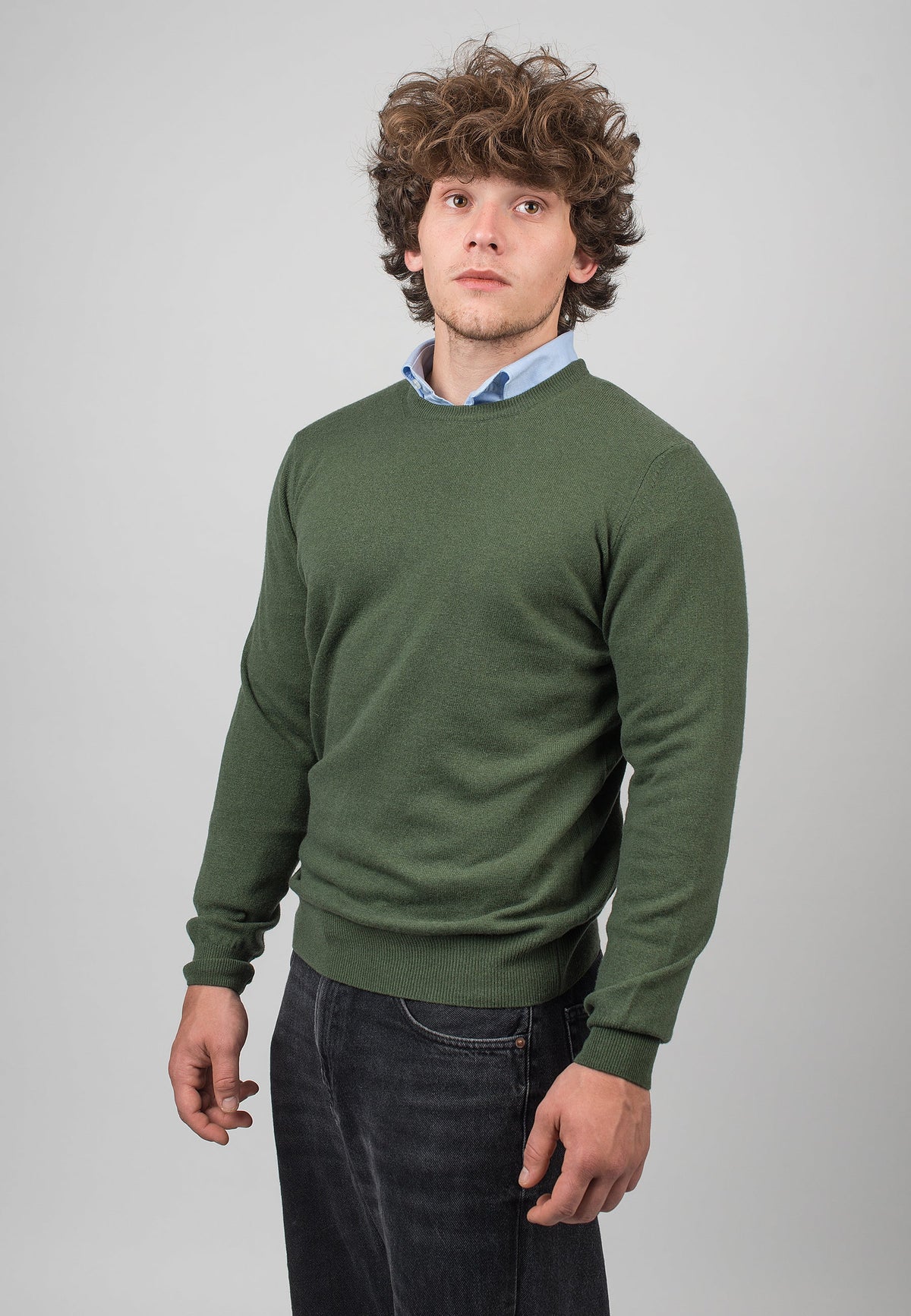 Olive Men's Cashmere Blend Crewneck, view 2