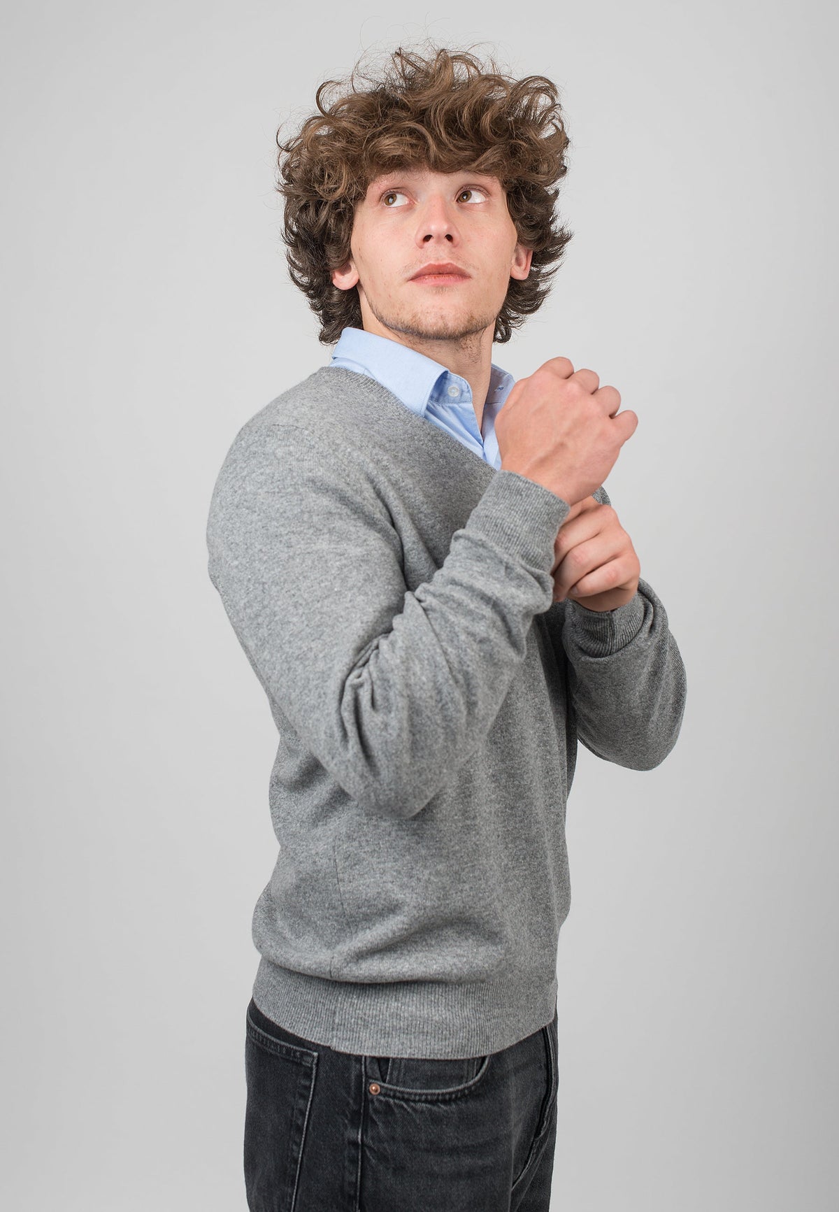Gray Men's Cashmere Blend V-Neck, view 3